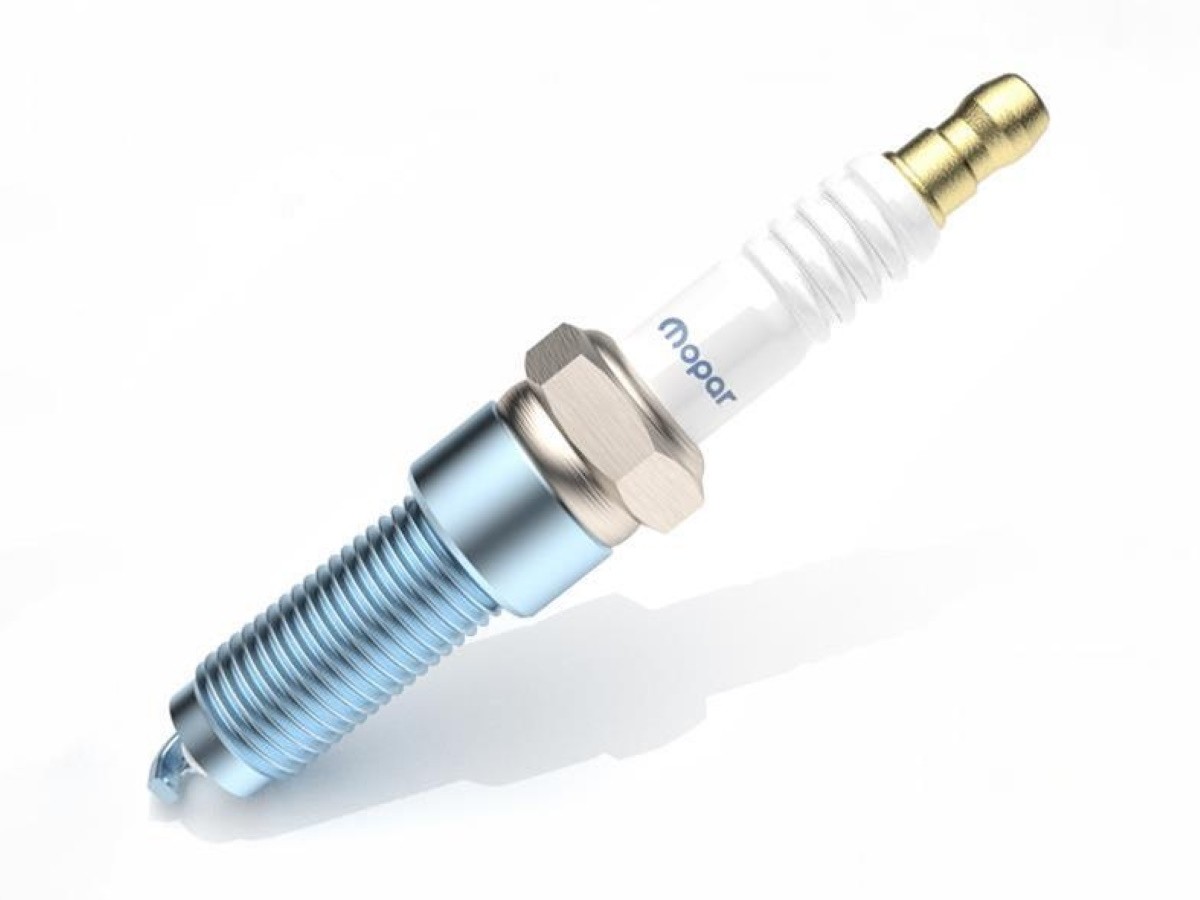 Genuine Mopar 68122874AA Spark Plug For Alfa Romeo Models 2 68122874AA