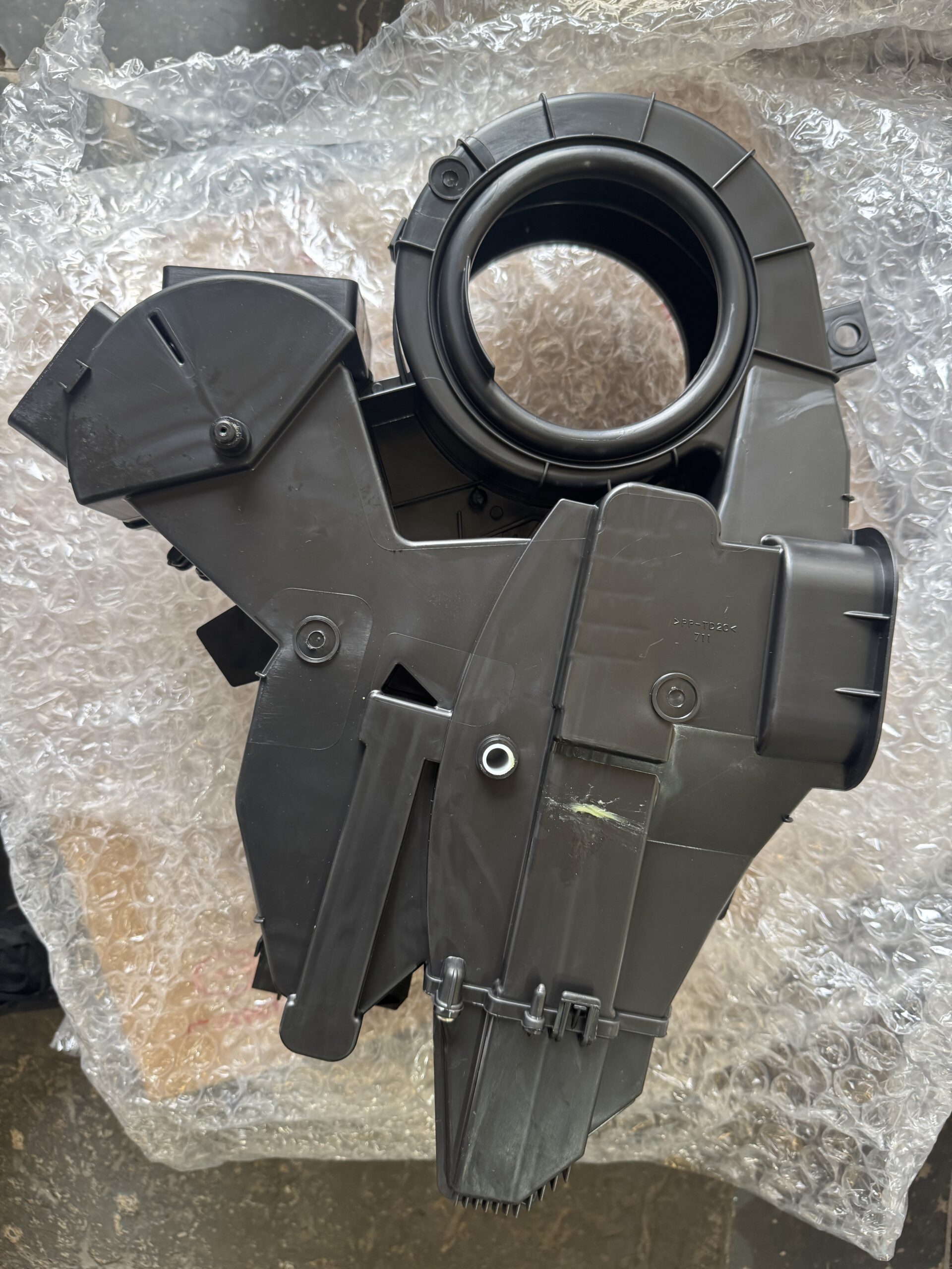 Genuine GAC 8105008CADS010 Air Conditioner Sub Assembly 3 Genuine GAC 8105008CADS010 Air Conditioner Sub Assembly - Image 2