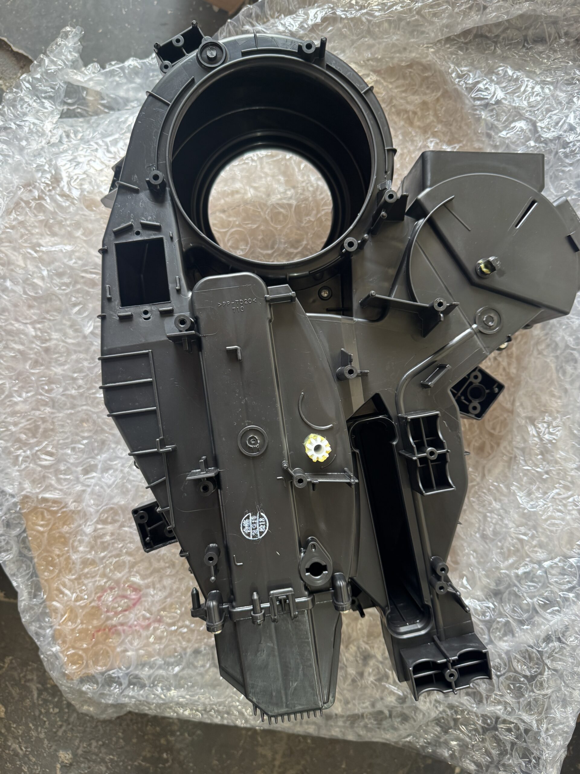 Genuine GAC 8105008CADS010 Air Conditioner Sub Assembly 2 Genuine GAC 8105008CADS010 Air Conditioner Sub Assembly